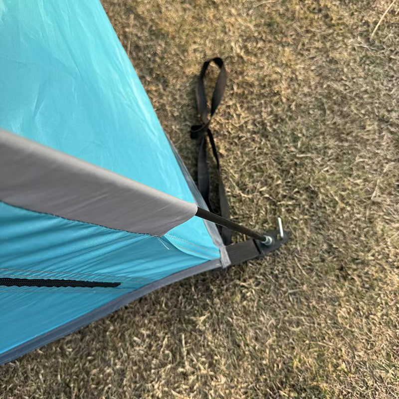 屋外ピックアップトラックの荷台キャンプテント