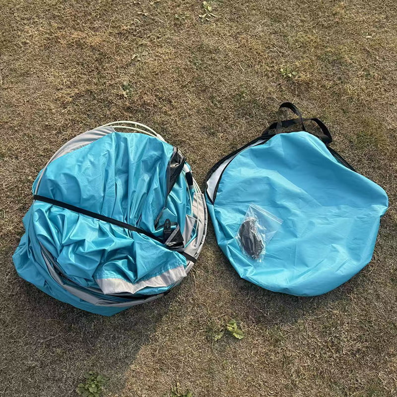 屋外ピックアップトラックの荷台キャンプテント